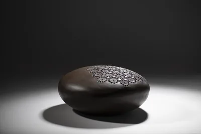 Taupe texture pebble